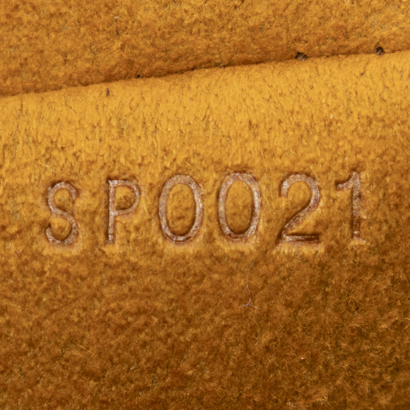 Louis Vuitton Musette Tango - Picture 10 of 10